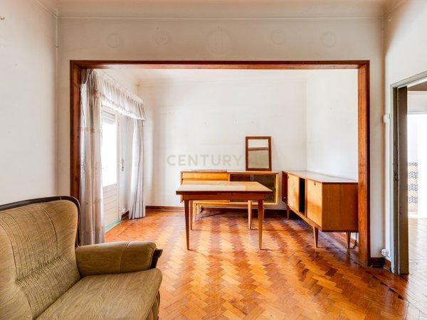 Apartamento T2 — Jardim de Porto de Mós