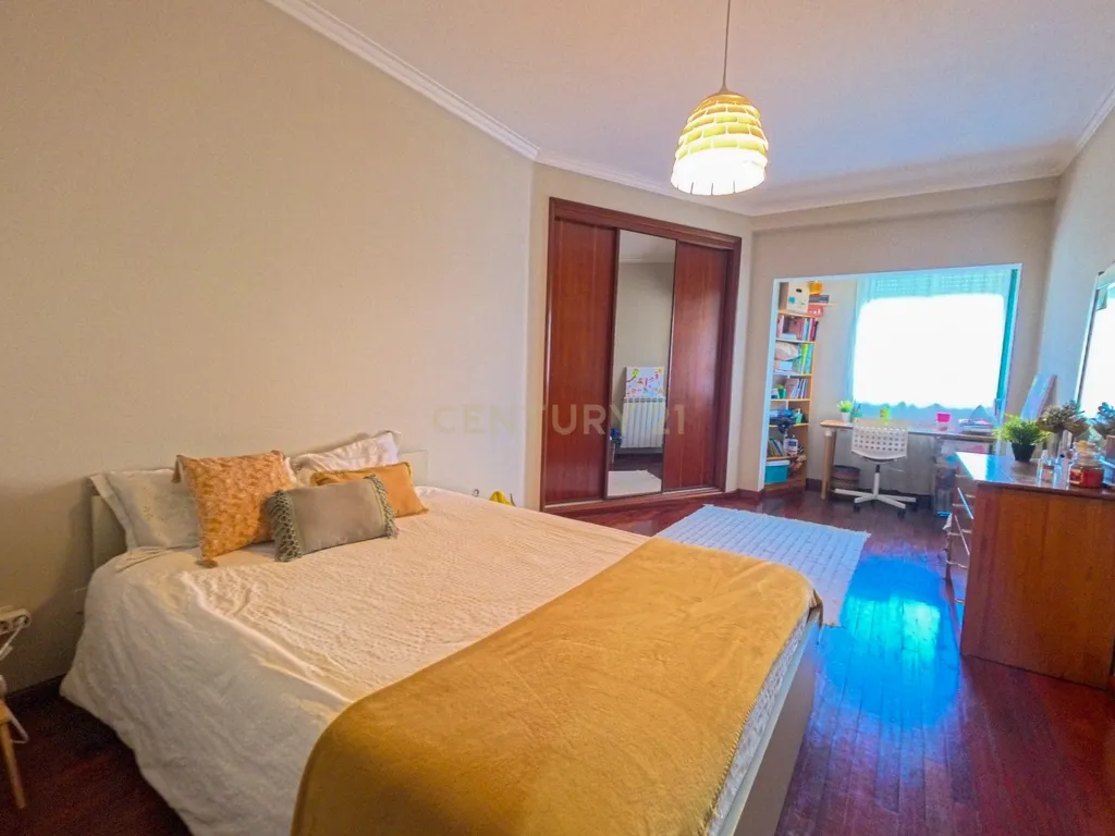 Apartamento T4 em Marzovelos, Viseu - Image 6
