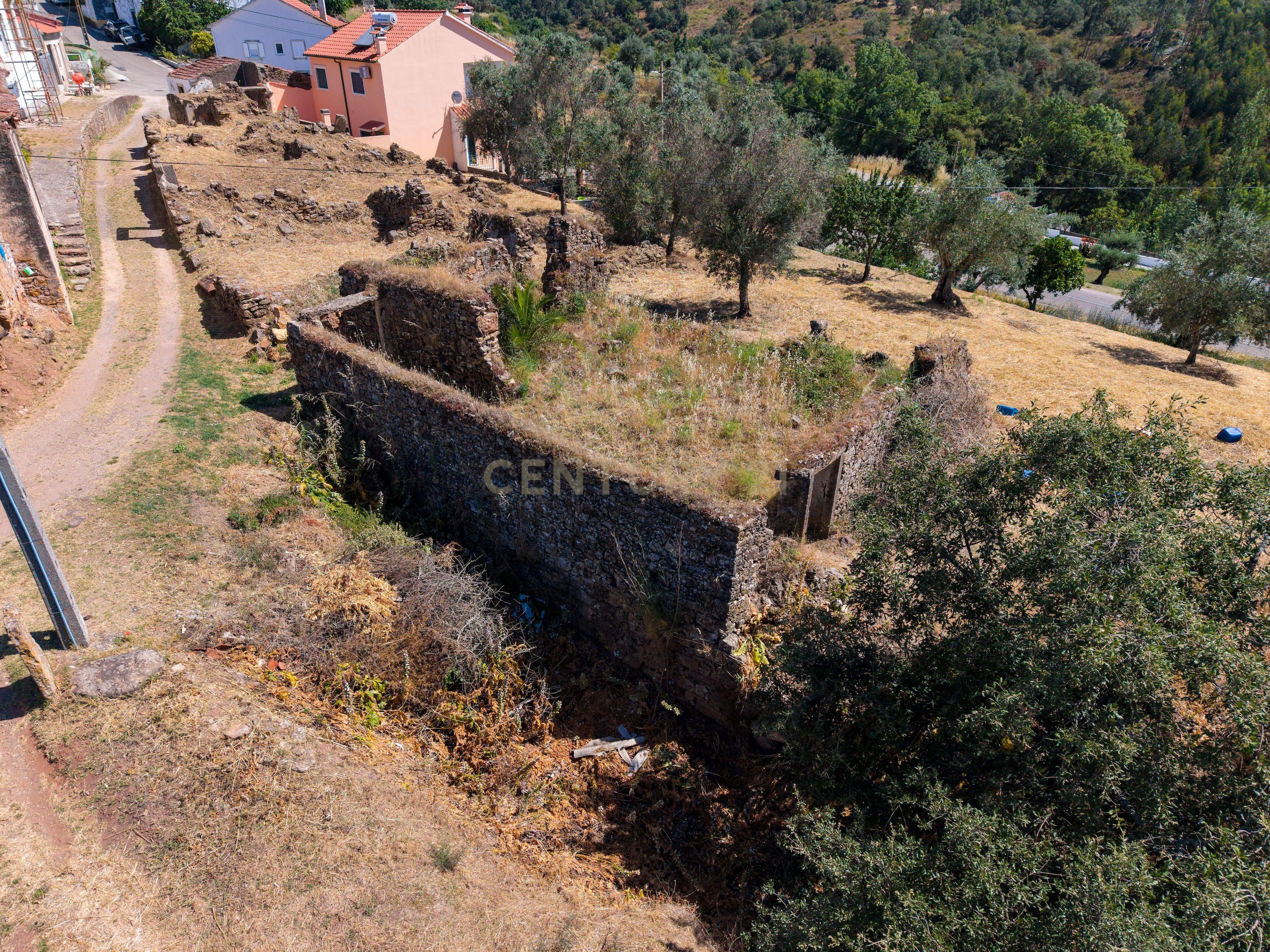 Moradia T1 à venda em Casais e Alviobeira, Tomar — foto 10