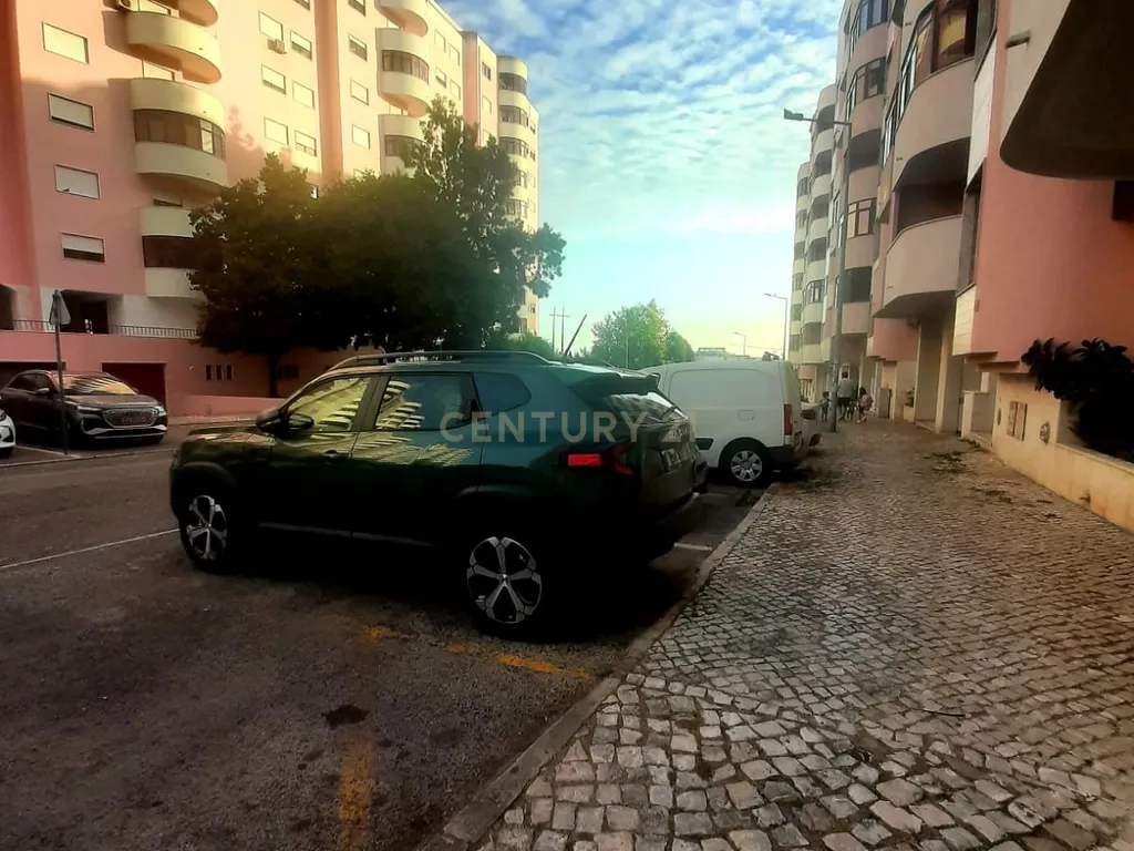 **Box na Rua Maria Carlota D´Oliveira para Venda!** - Image 5