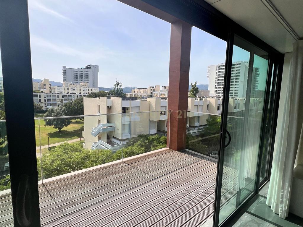 Apartamento Moderno em Tróia com Piscina e Sauna - Image 17