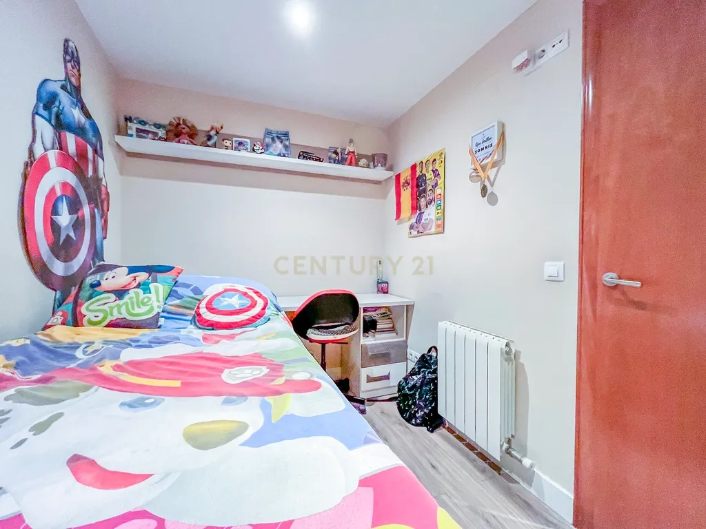 Apartamento T2 com Terraço em Mataró, Barcelona - Image 15