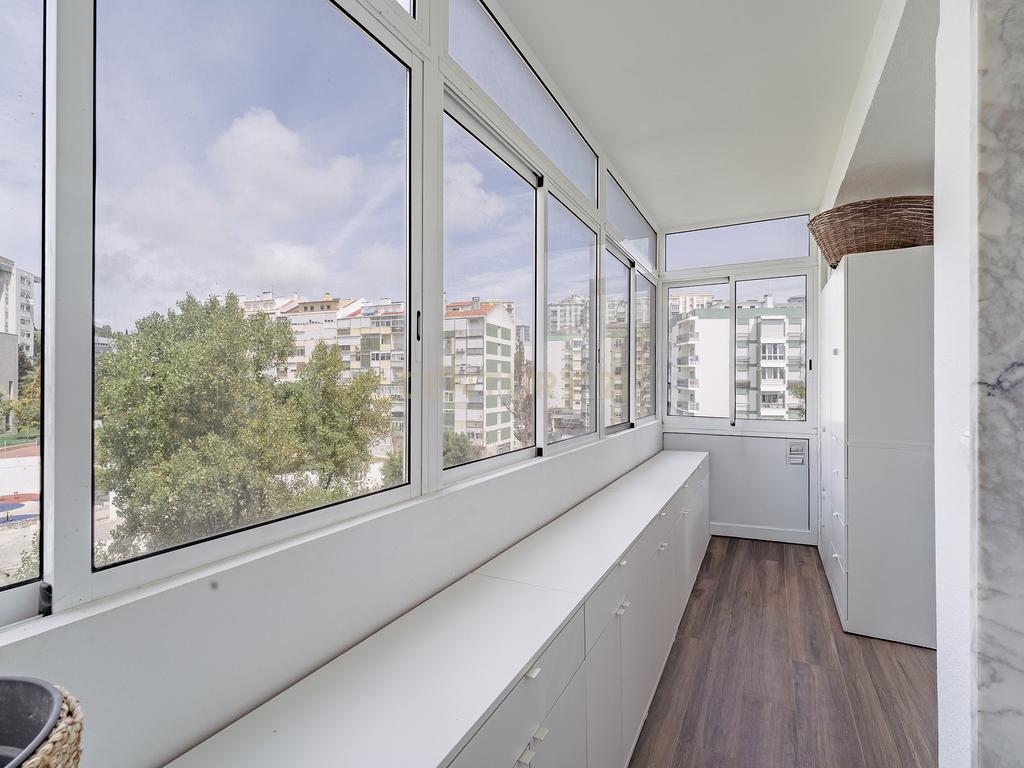 Apartamento T3 em Carnaxide, Lisboa - Image 45
