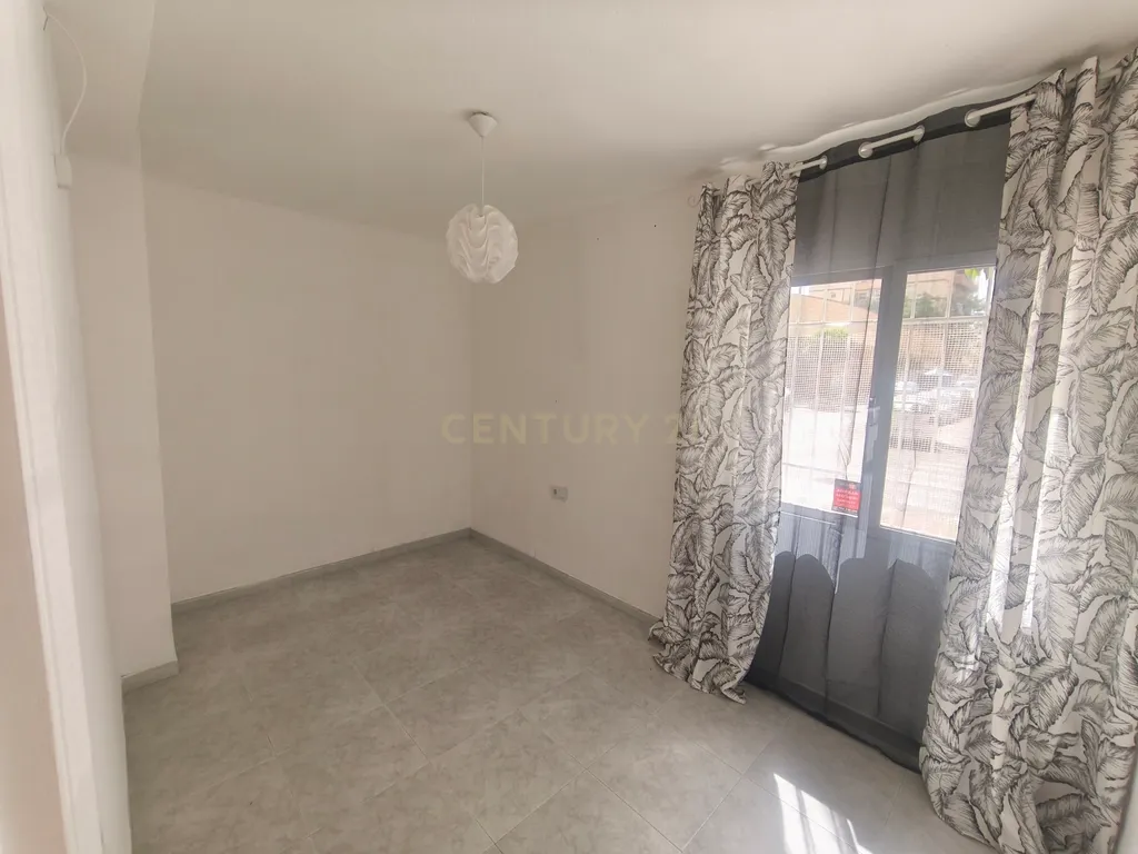 Apartamento Térreo de Esquina com 3 Quartos Totalmente Remodelado em El Boquetillo – Fuengirola - Image 16