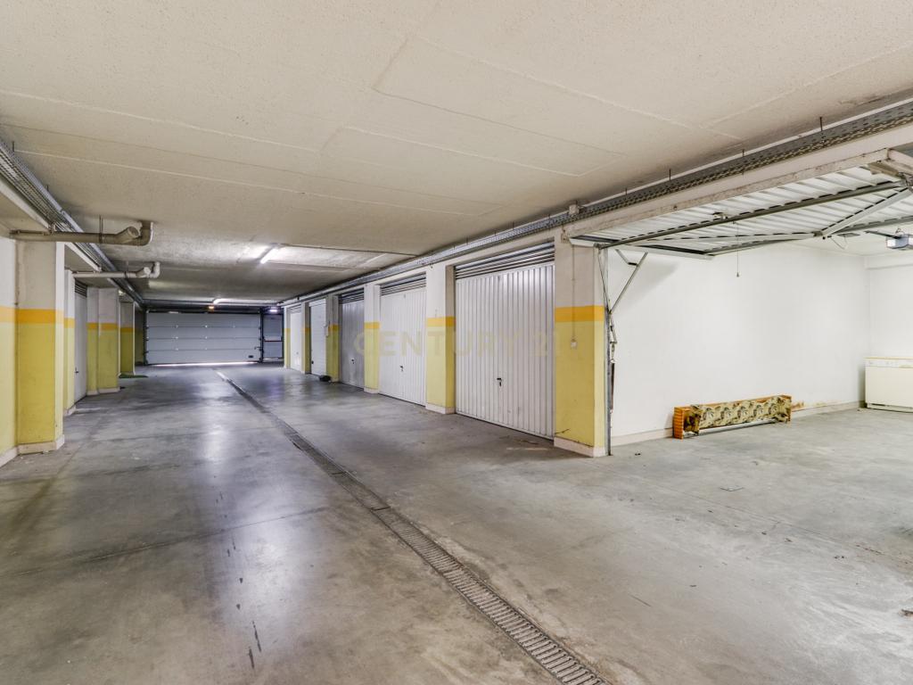 Apartamento T3 no Montijo | 143m2 área bruta útil | 2 garagens e elevador - Image 32