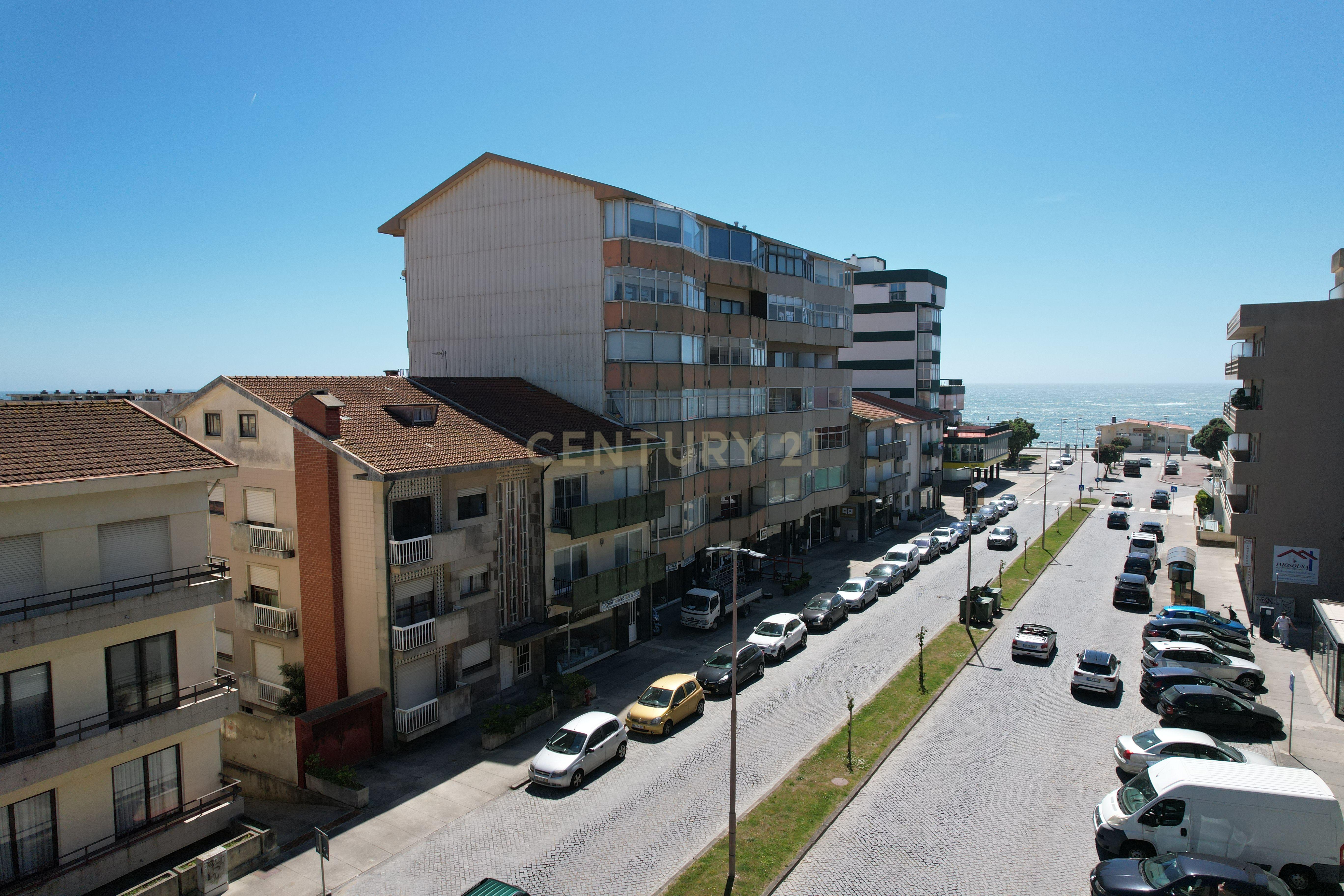 Oportunidade Única em Vila do Conde – Prédio à Venda a 150m da Praia - Image 9