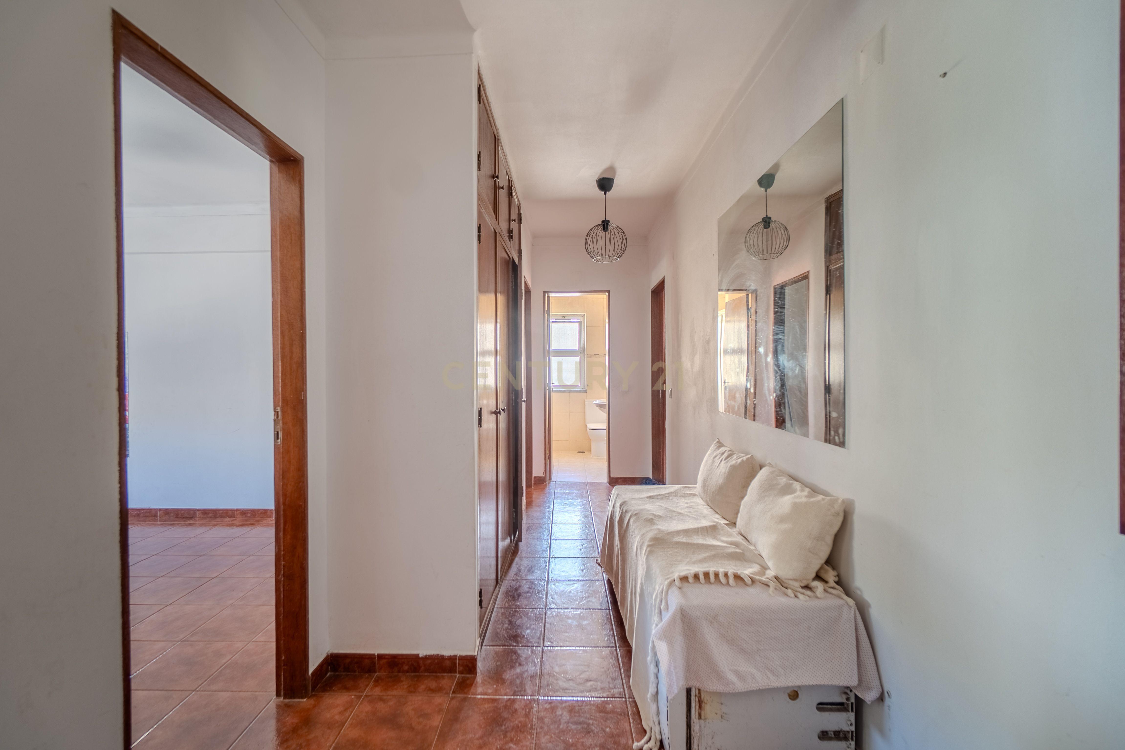 Fotografia 5 de Apartamento T2 no centro de Arruda dos Vinhos