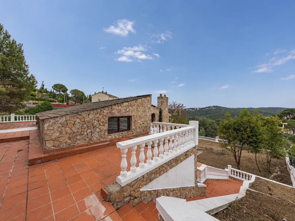 Casa ou vivenda independente na Calle Camamilla, Aiguaviva Parc, Vidreres, Girona, Costa Brava. - Image 33
