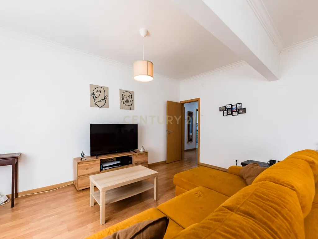 A primeira casa deve trazer planos, não obras. - Image 20