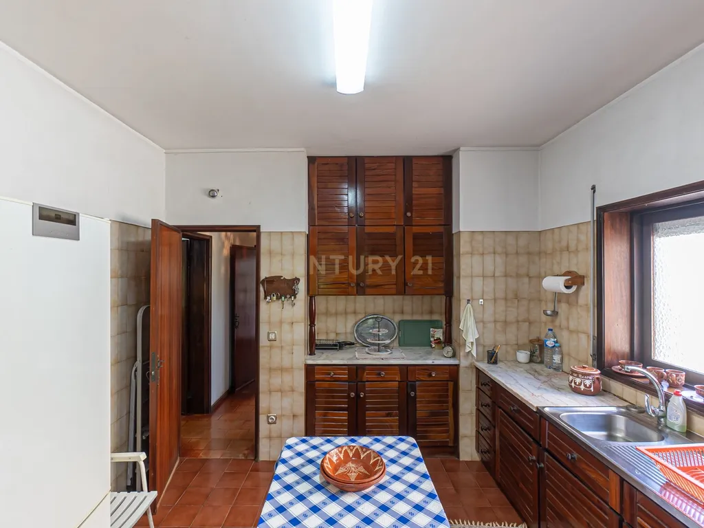 Moradia Térrea V3 na primeira linha dos Rios Douro e Tâmega com amplo jardim e garagem - Image 22