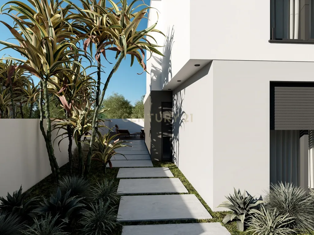 Moradia T4 de luxo com piscina aquecida e Rooftop na Urbanização Paraíso — Peniche - Image 16