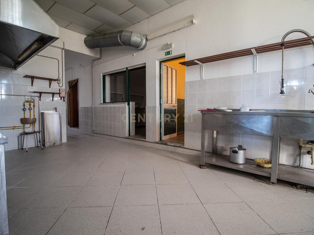Estabelecimento Comercial - Antigo Restaurante - Lavos, Figueira da Foz - Image 28