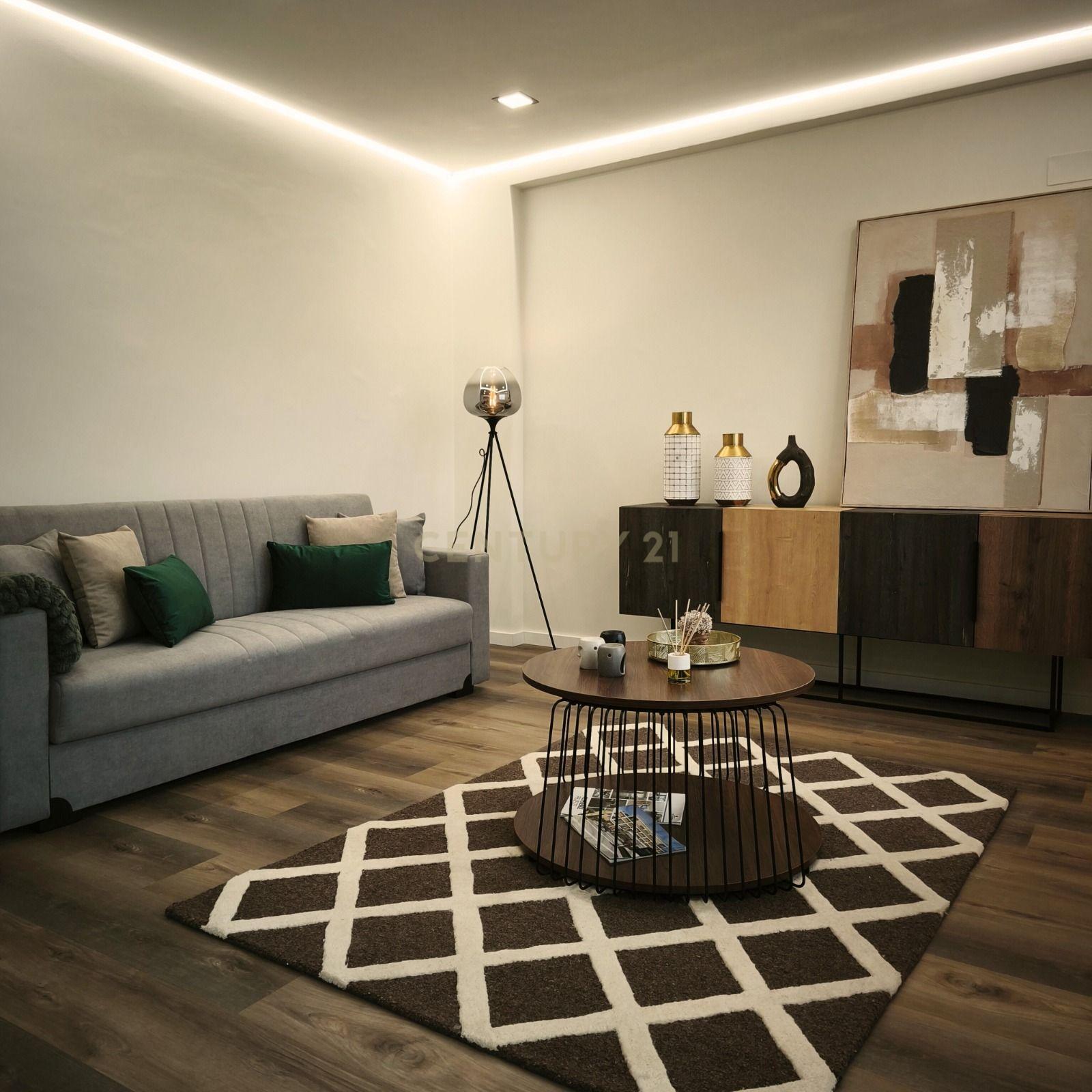 Fotografia 8 de T3 Totalmente Remodelado nas Laranjeiras | Conforto, Elegância e Localização de Excelência
