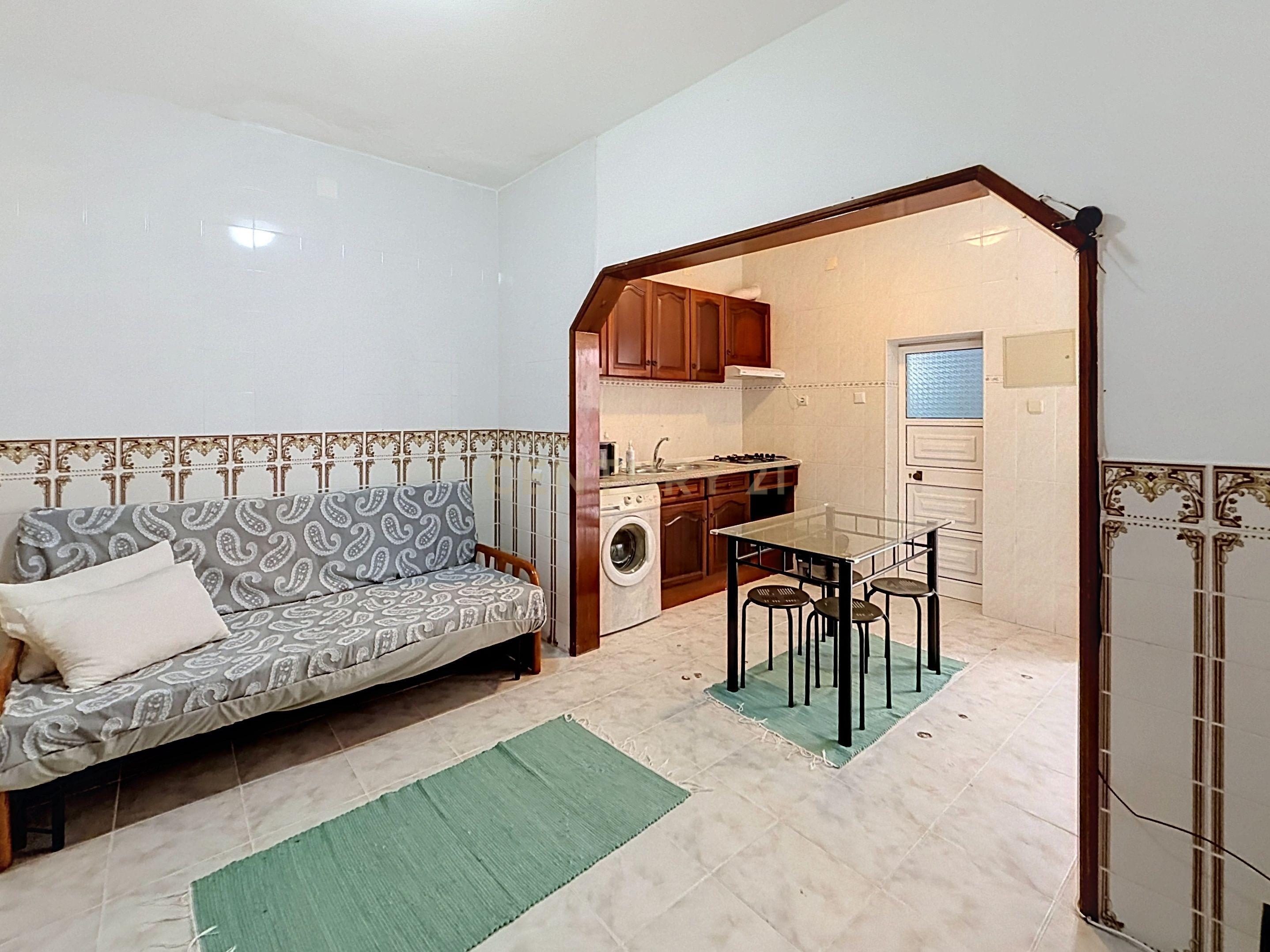 Cabana em Primeira Linha de Mar | Avenida Manuel Remígio, Nazaré