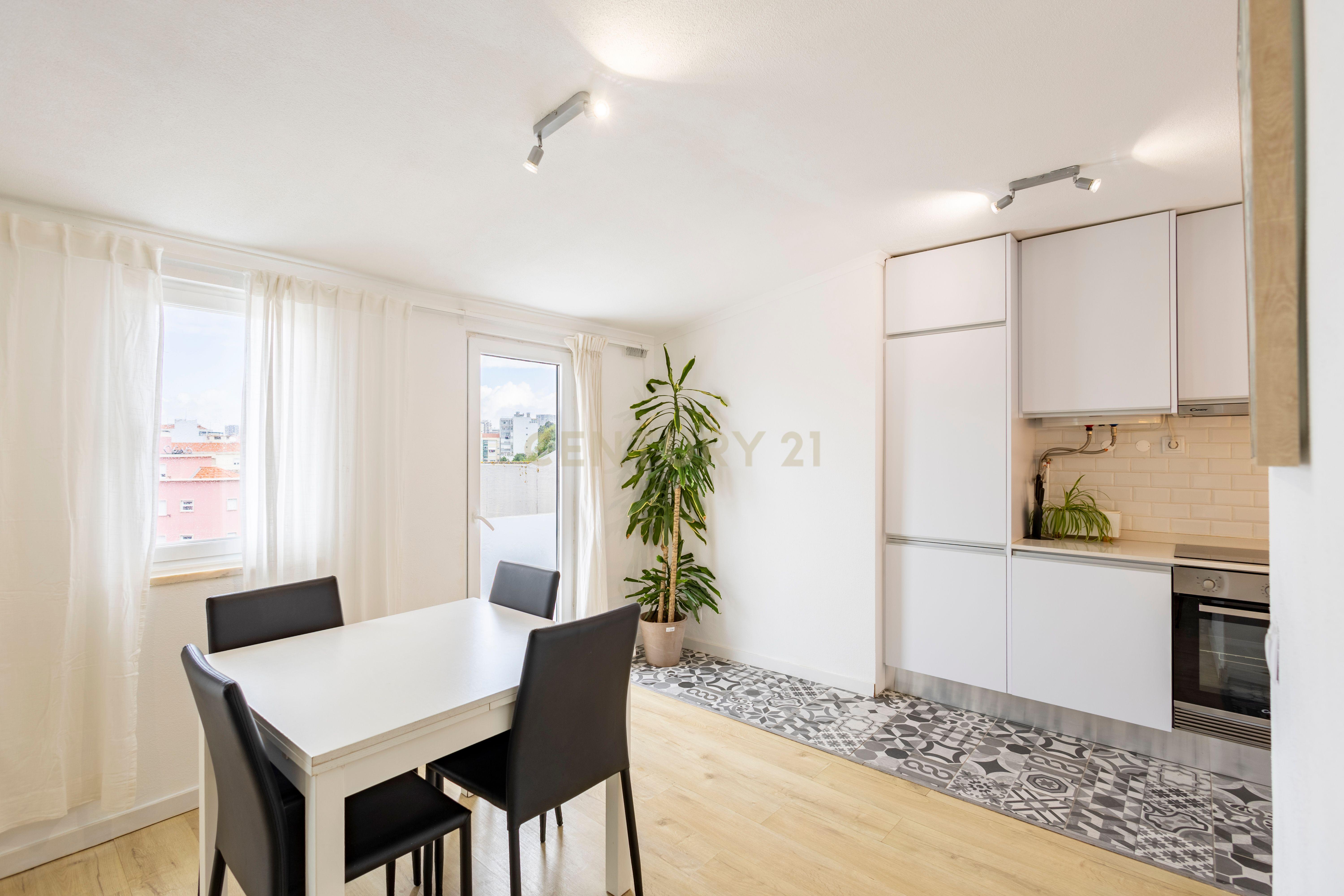 T1 renovado a dois passos do Técnico e da Fonte Luminosa — ideal para viver ou investir - Image 12