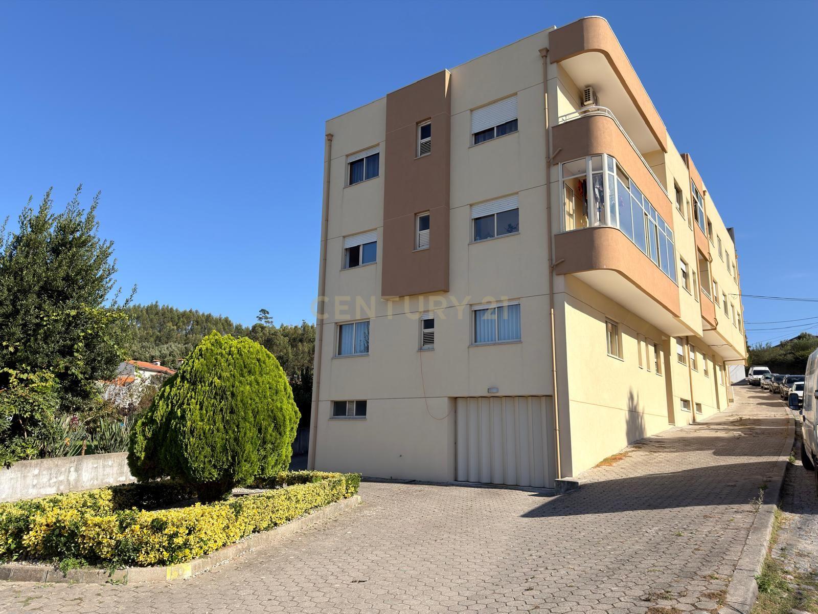 Apartamento T2 à venda em Nogueira da Regedoura, Santa Maria da Feira — foto 19