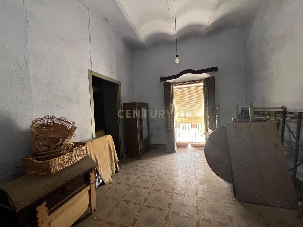 Oportunidade Única: Casa para Recuperar em Cáceres, 65.000€ - Image 13