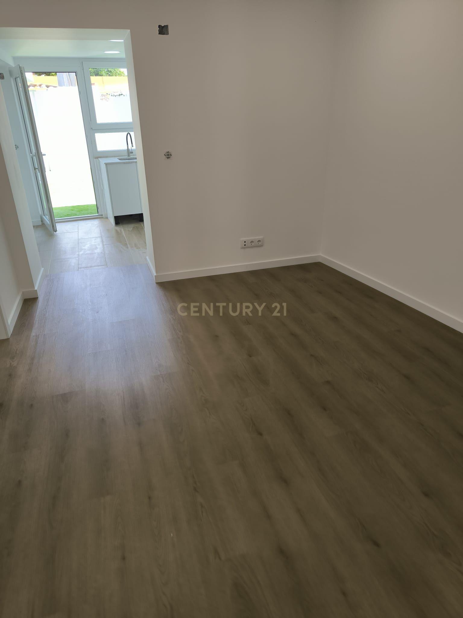 Fotografia 10 de Moradia T2 Renovada em Valada – Conforto e Investimento junto ao Rio Tejo