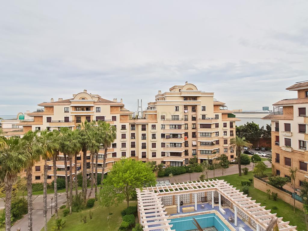 Apartamento T3 - Condominio Real Forte - SACAVÉM - Image 6