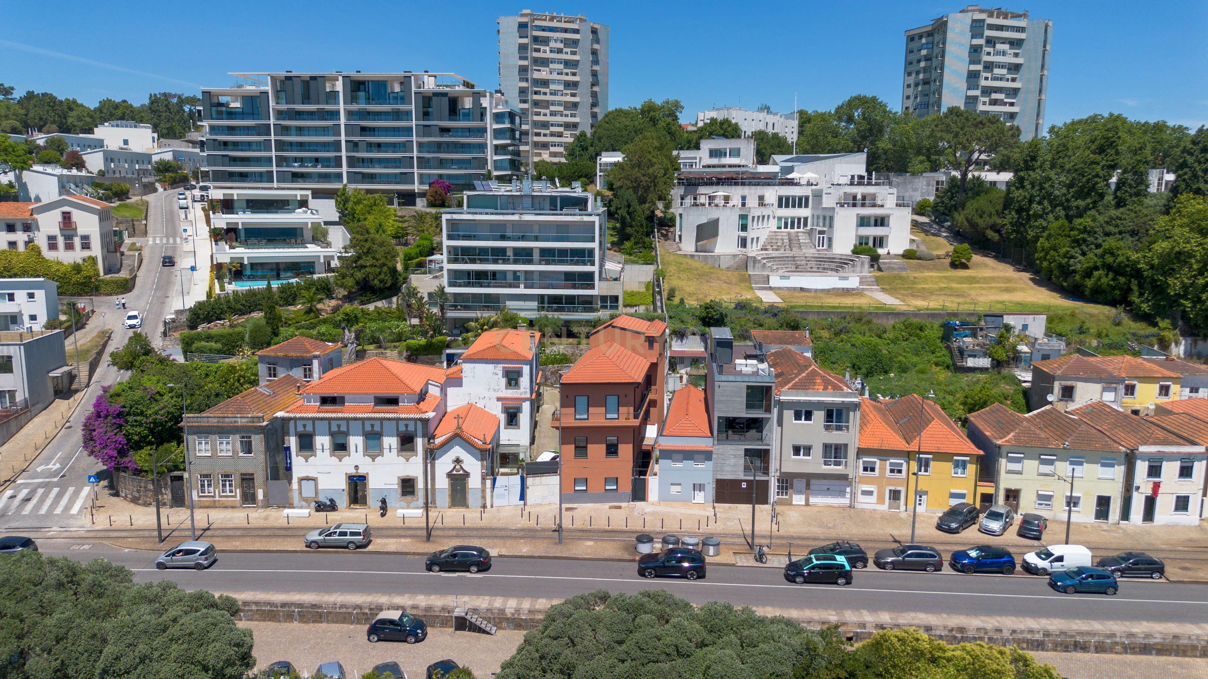Fotografia 11 de Apartamento Renovado T0, Foz do Douro