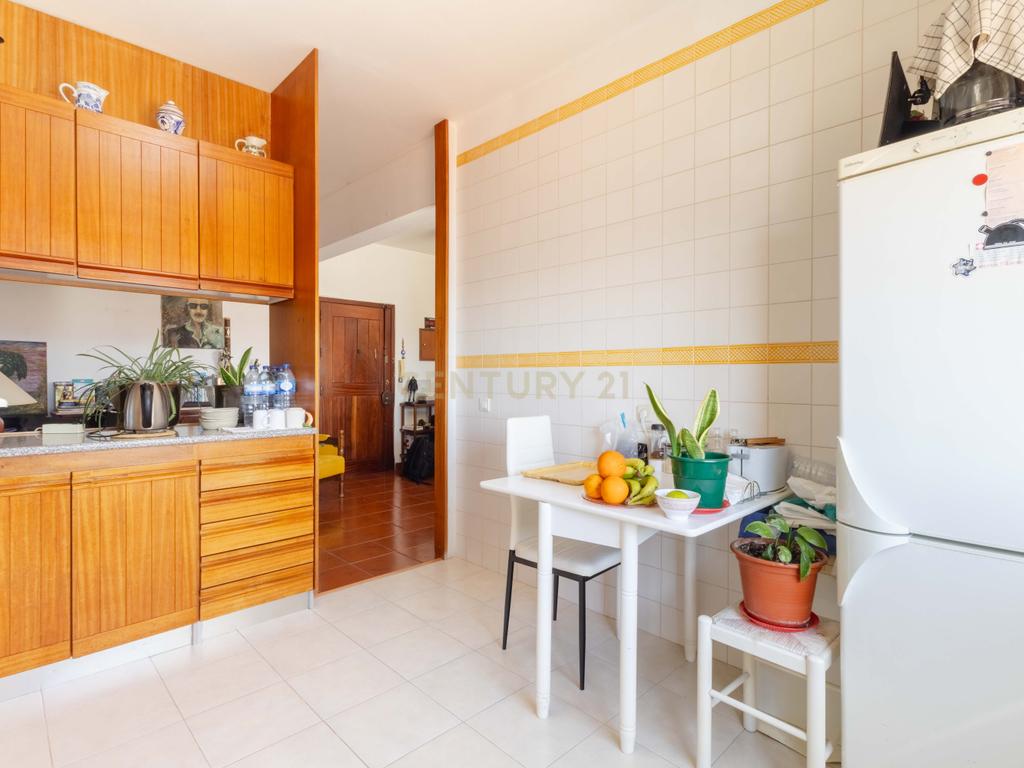 Apartamento T1, Vista Mar, Lagos - Image 5