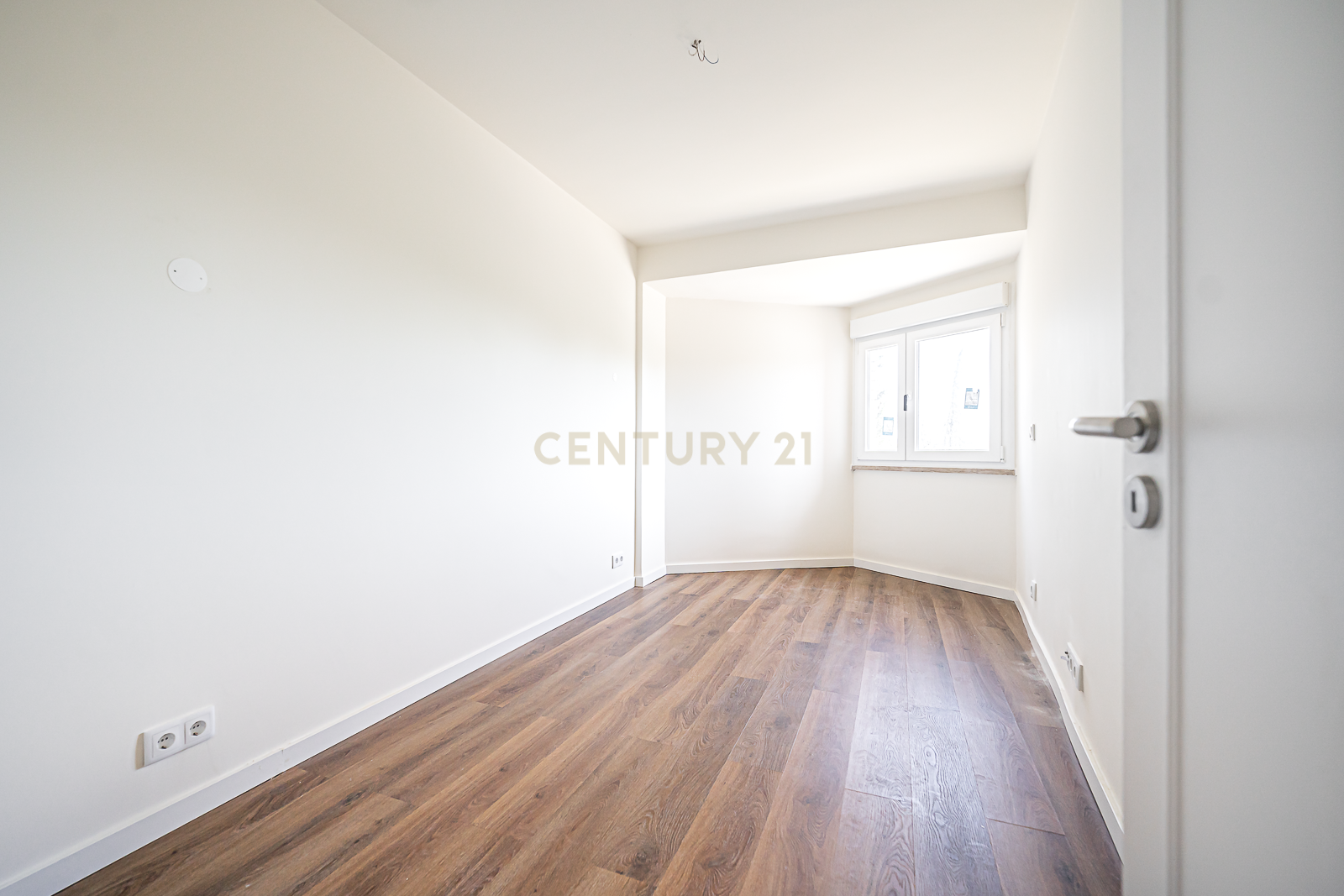 Fotografia 9 de T3 remodelado com Varanda nos Olivais, Lisboa
