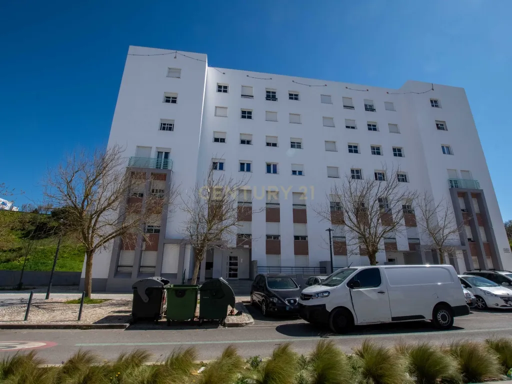 Apartamento T4 em Santa Clara - Lisboa - Image 21