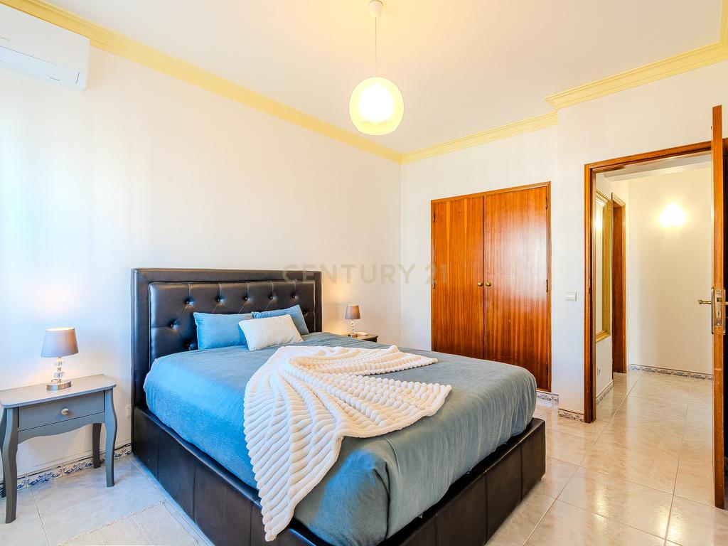 Apartamento T1 em Quarteira - Perto da Praia e Centro - Image 16