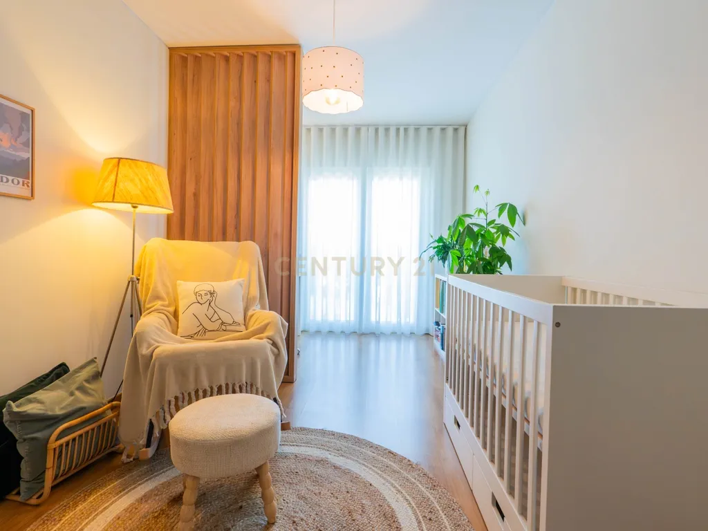 T2 com 115m² na Quinta de São Macário | Varandas | Elevador | Arrecadação | Vista de mar subtil - Image 32