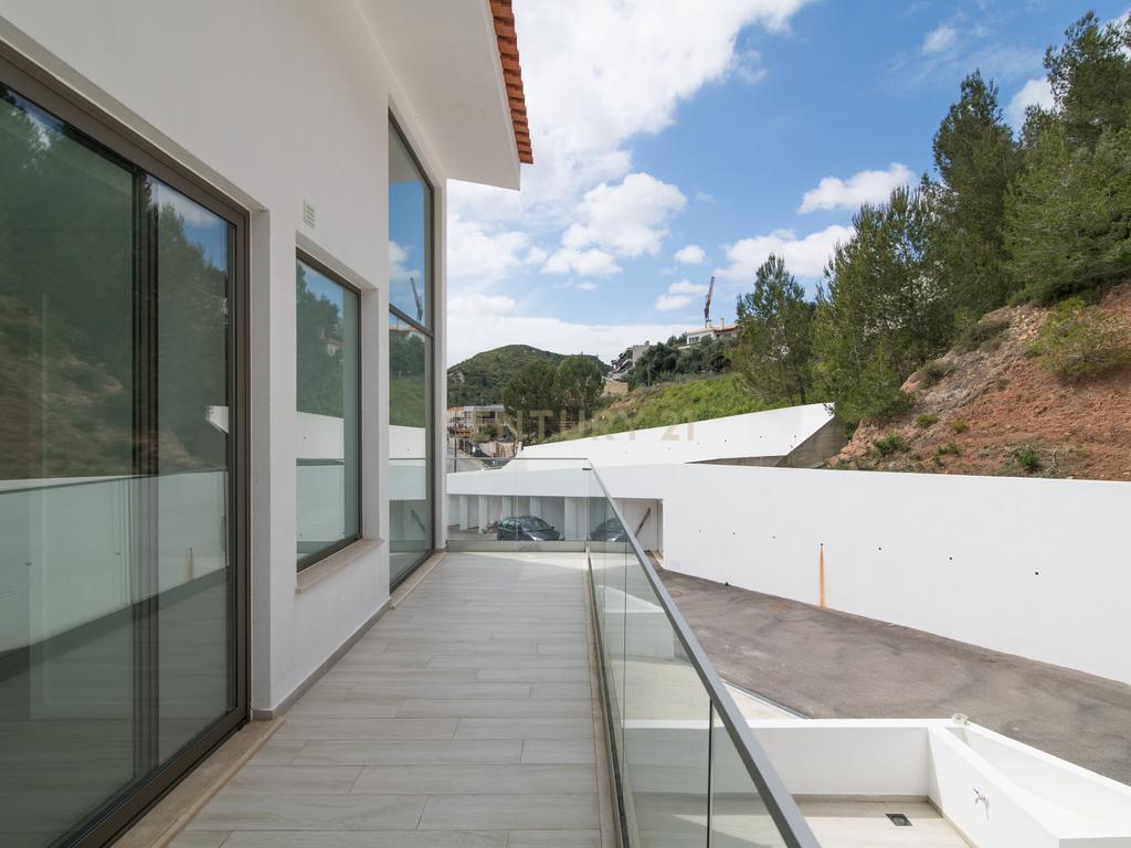 Condomínio Villas d’Ouro – Exclusividade e Conforto no Coração de Sesimbra - Image 39