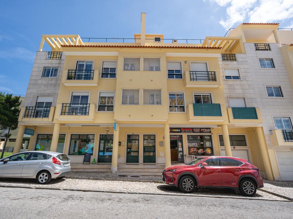 Apartamento T4 | Para Venda | Jardins da Aguilha – São Domingos de Rana | 3º Andar com elevador| 190m² | Garagem | Cascais - Image 4