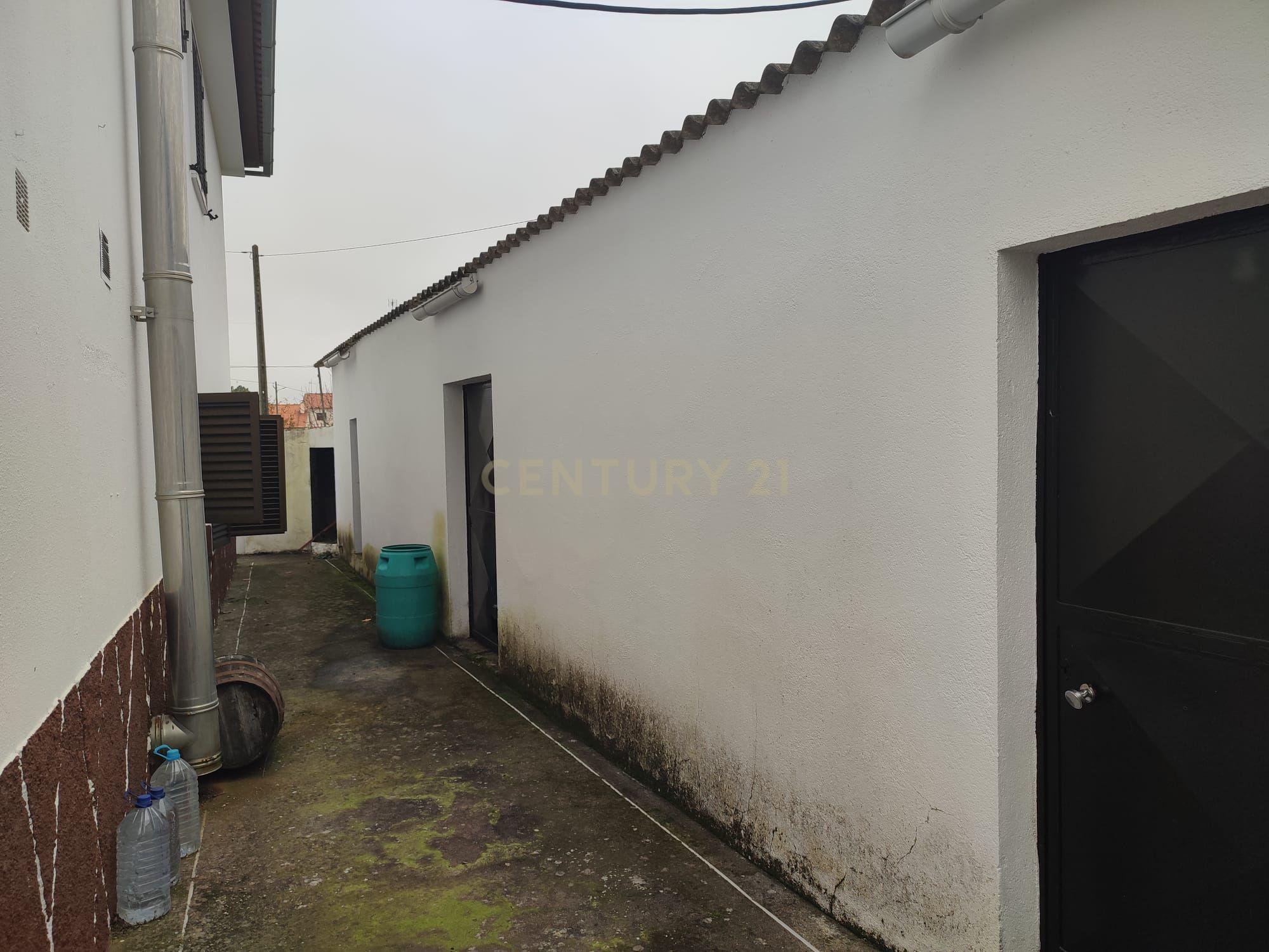 Moradia T4, c/terreno- Aldeia de Forcalhos, Sabugal - Image 18