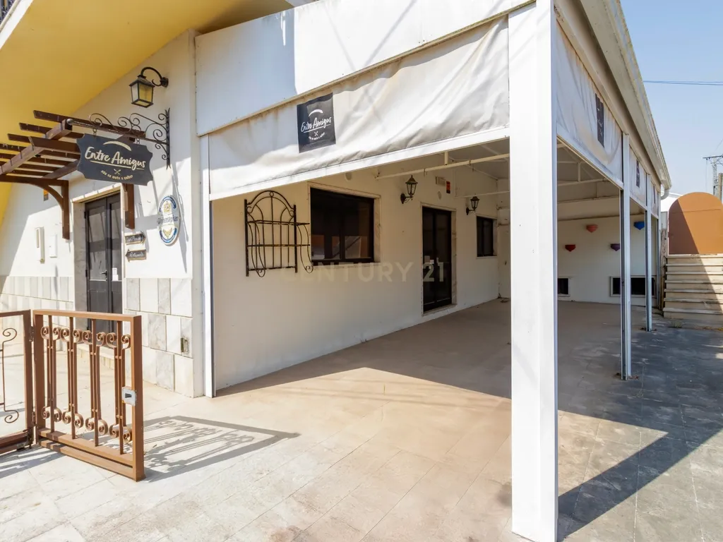 MORADIA EXCLUSIVA EM ALCOBAÇA – CONFORTO, ESPAÇO E POTENCIAL DE INVESTIMENTO! - Image 37