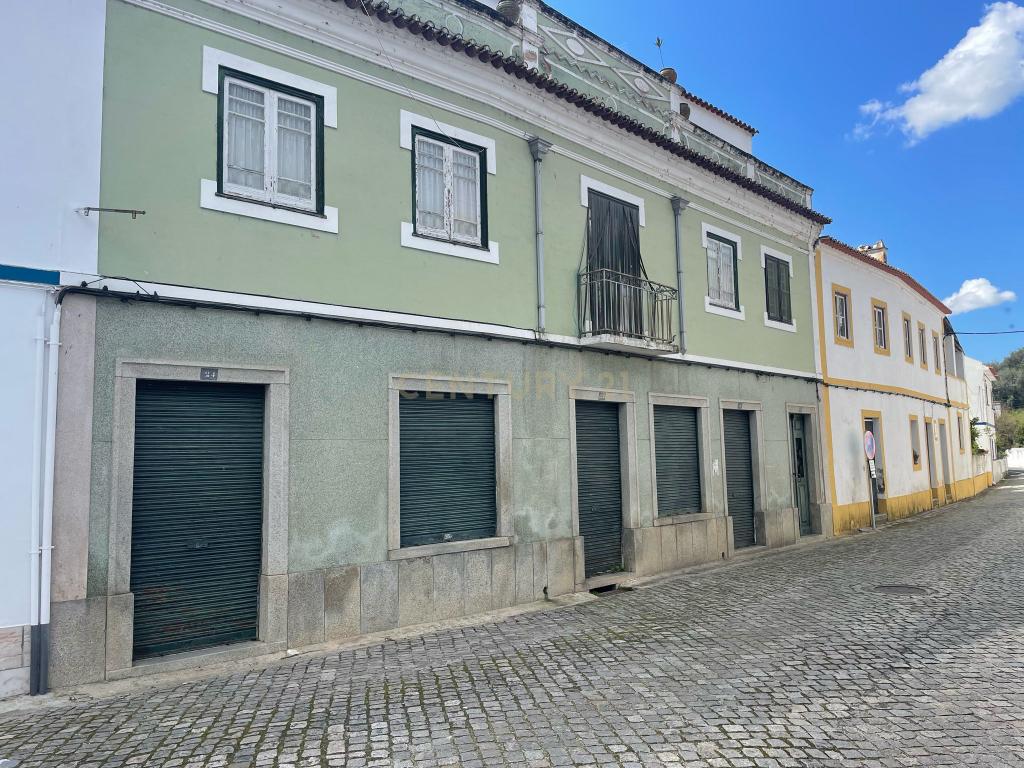 Moradia e loja em Brotas-Alentejo - Image 2