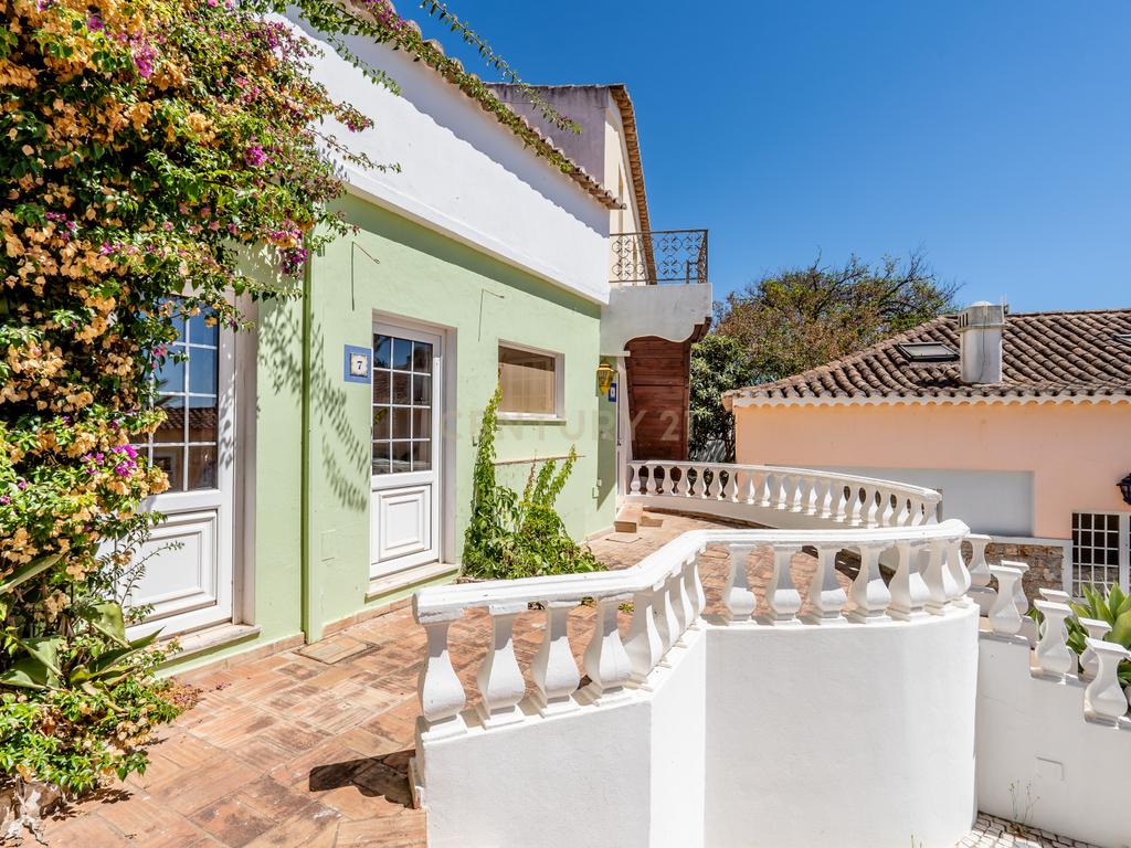Quinta com 38960 m2 em Odiáxere - Image 9