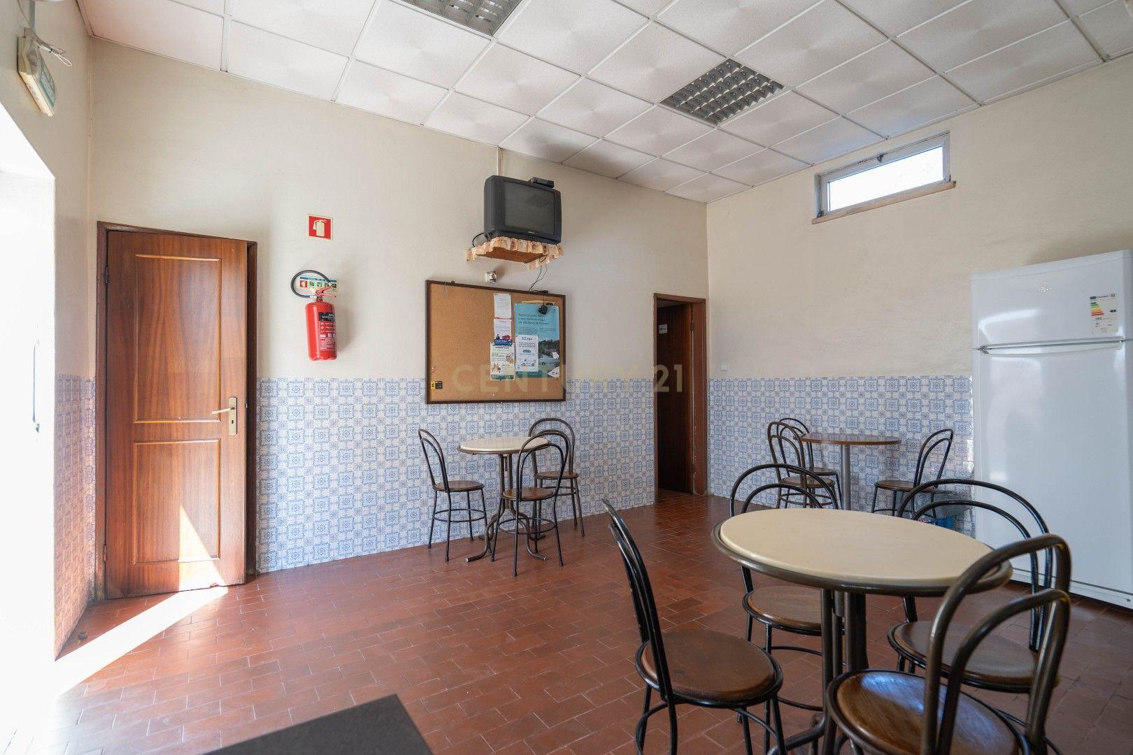 Fotografia 7 de Comércio (Café) para arrendamento em Ribas, Vila Nova de Poiares