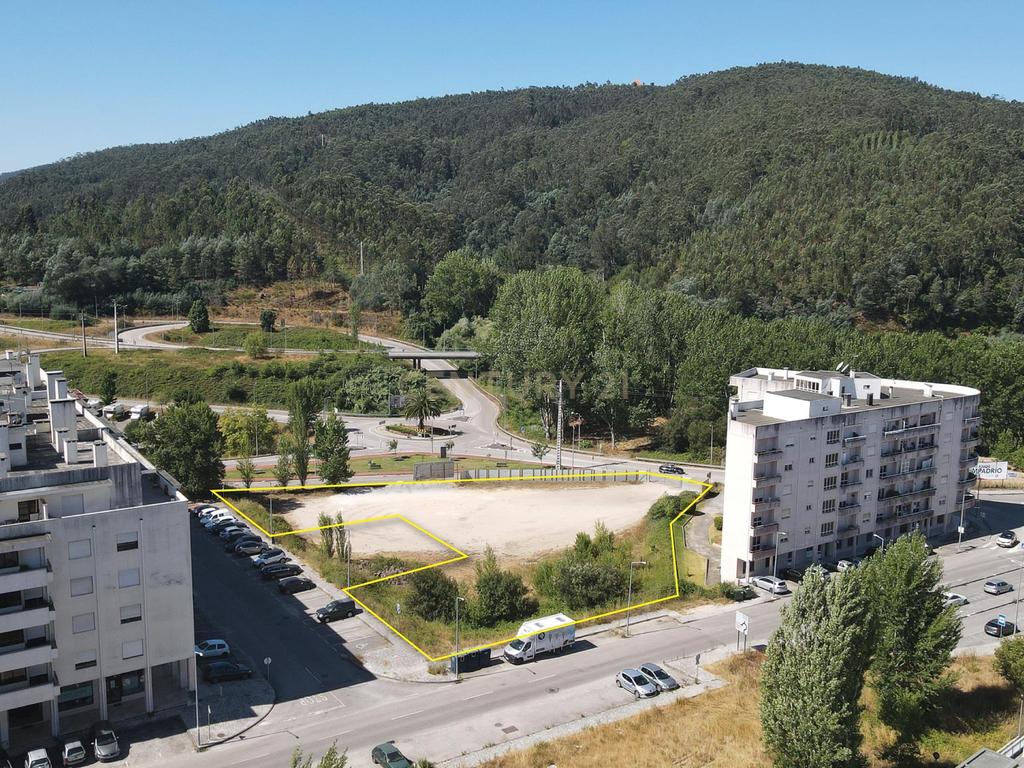 NOVO APARTAMENTO T4  EM MIRANDA DO CORVO  EM EMPREENDIMENTO A INICIAR CONSTRUÇÂO - Image 9