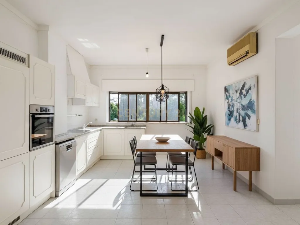 Moradia T4 Geminada à Venda na Marisol — 200 m² | Lote 900 m² | Piscina - Image 18