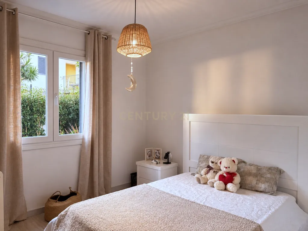 🏡 Apartamento T3 com generosa área exterior – Rabo de Peixe - Image 8