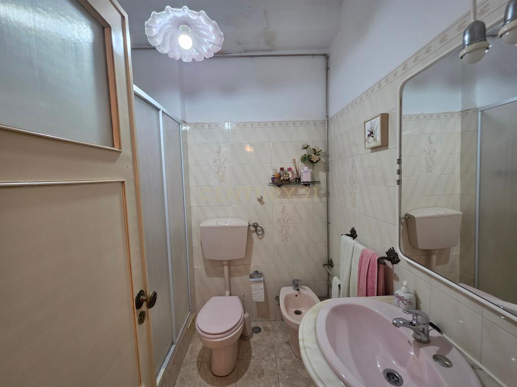 Apartamento em Queluz-Monte Abrão, Massamá Sintra - Oportunidade Única - Image 4