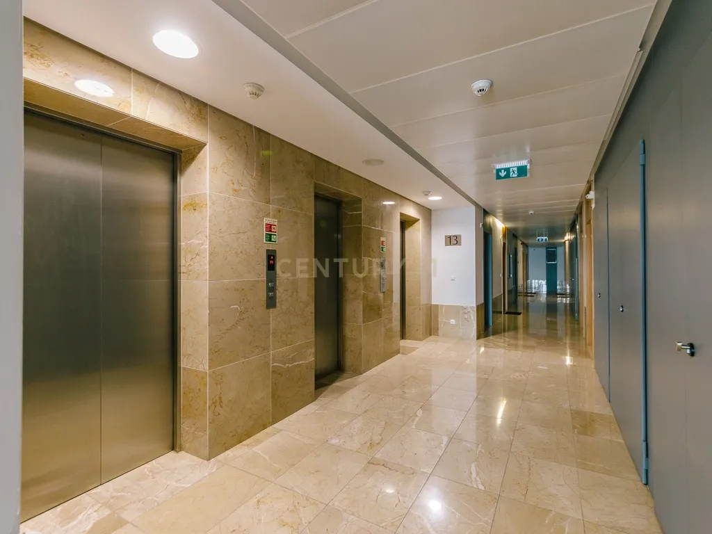 Escritório Transformado em Estúdio com Vista Panorâmica em no Parque das Nações - 390.000€ - Image 7