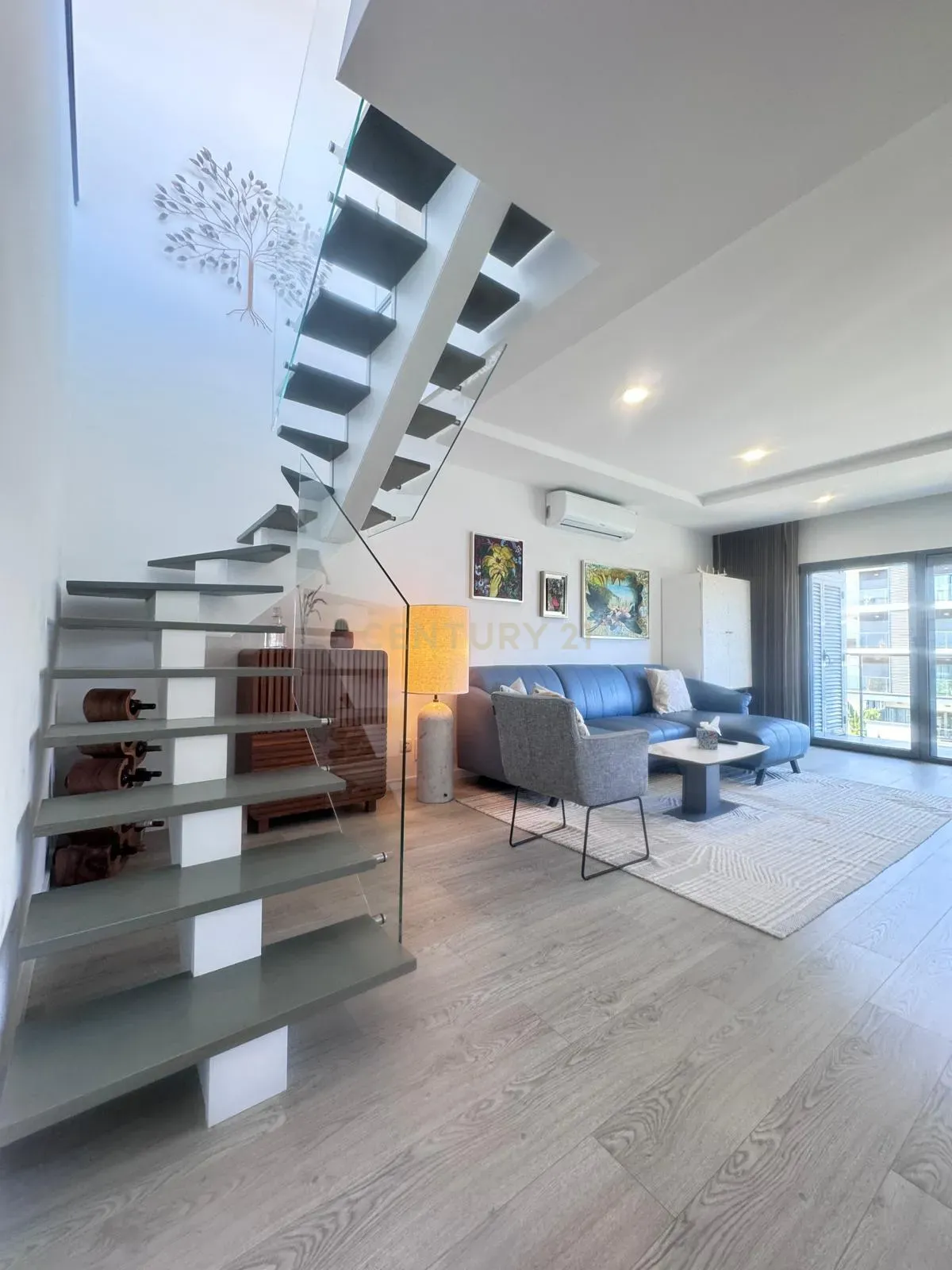 Penthouse de Luxo T3 com Suíte e Loft – Quinta de Santa Teresa, Charneca - Image 5