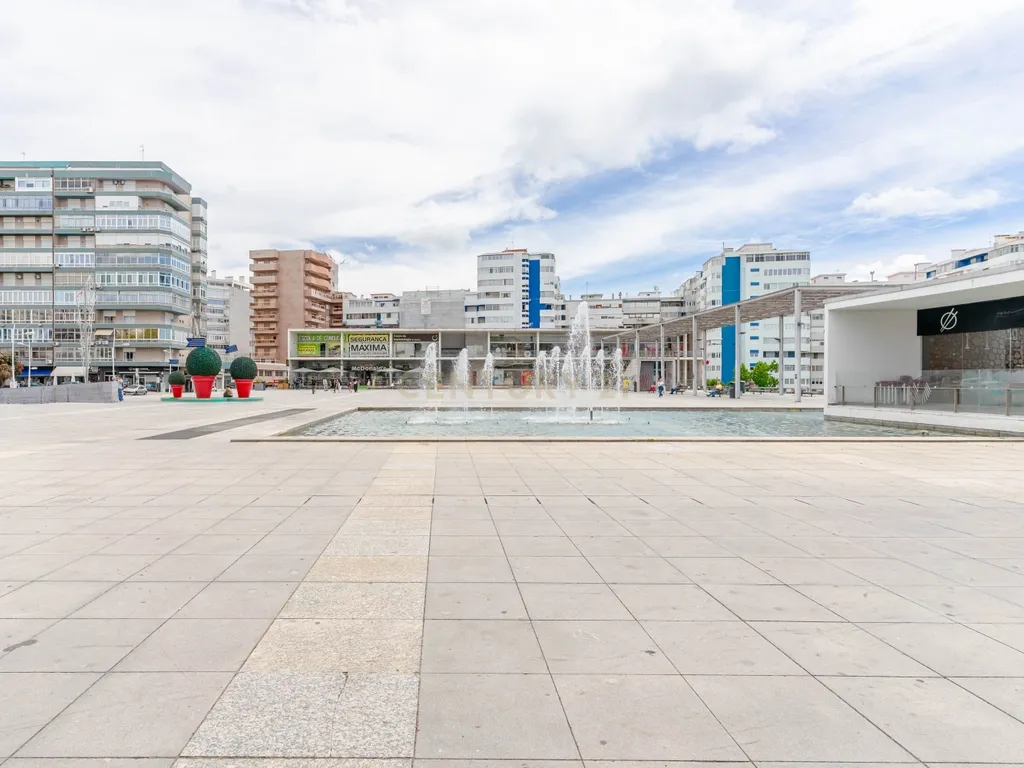 T3 Almada (Praça são joao Batista) - Image 33