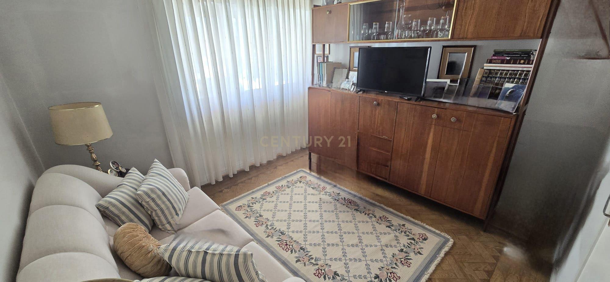 Apartamento T2 em Odivelas — Arrendado, Ideal para Investimento - Image 5