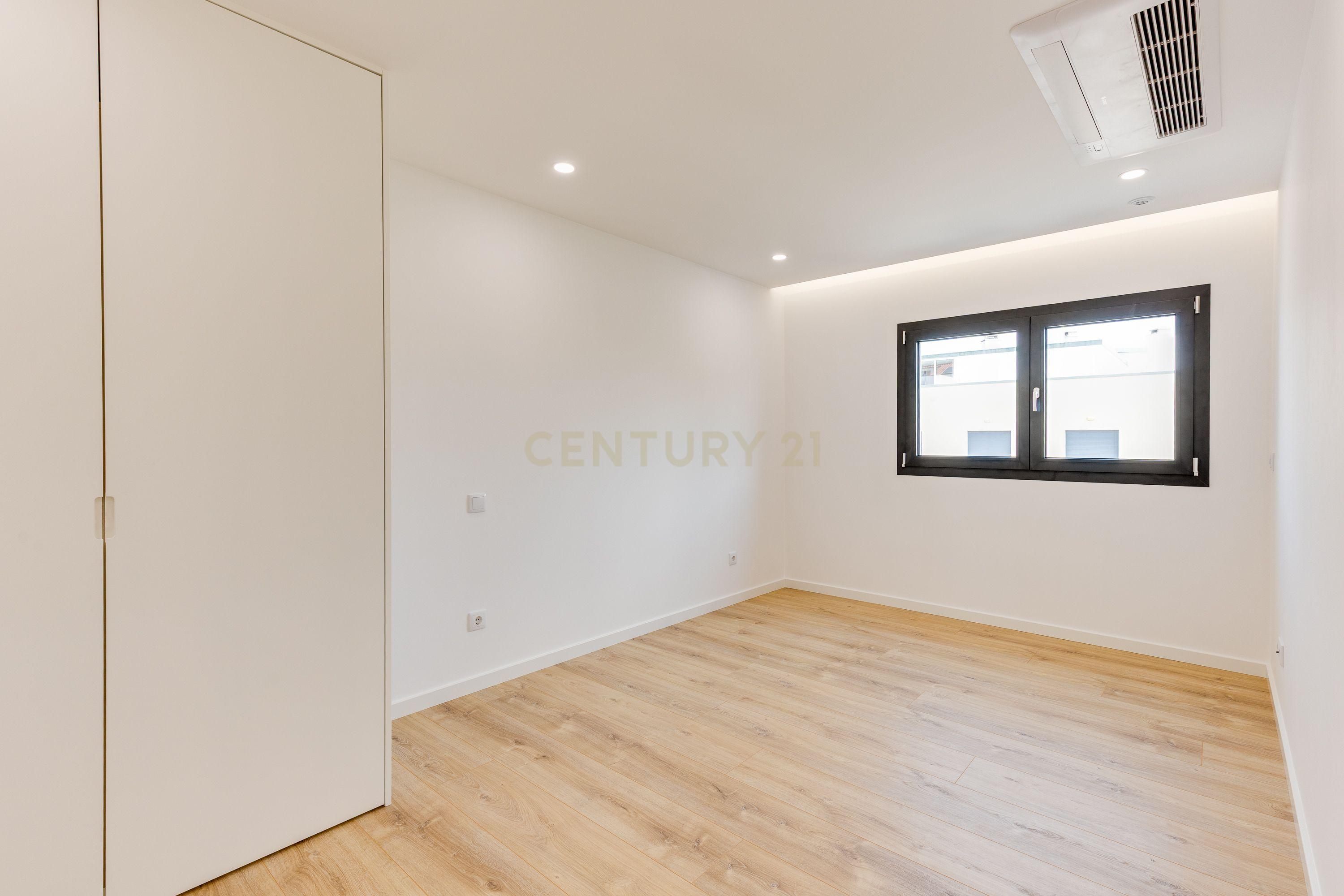 Fotografia 10 de Moderno Apartamento T3 em Pombal, Leiria com Vista Deslumbrante