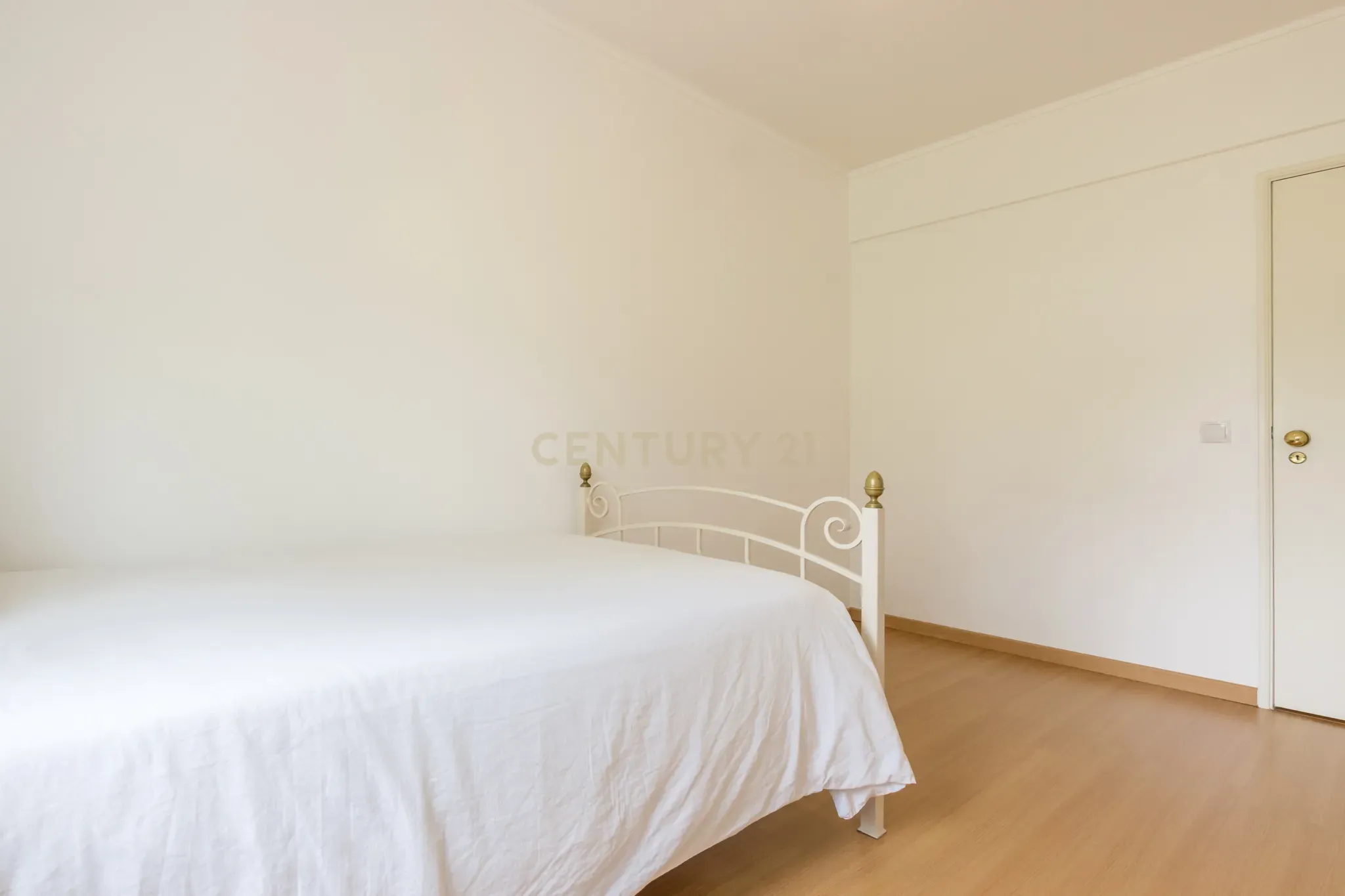 Apartamento T3 - Paço de Arcos - Image 14