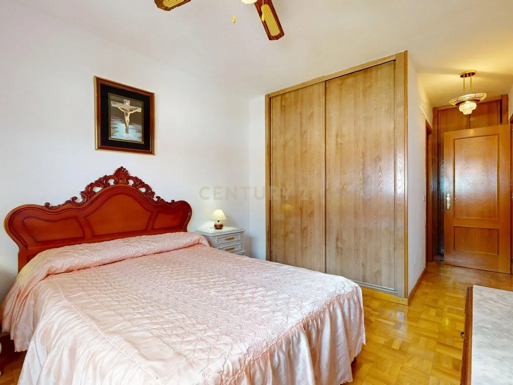 Casa Térrea em Alcalá de Henares, Madrid - 5 Quartos e 3 WC - Image 24