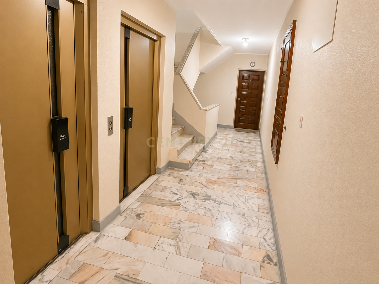 Fotografia 11 de Apartamento T2 | Mercês-Rio de Mouro | Sintra