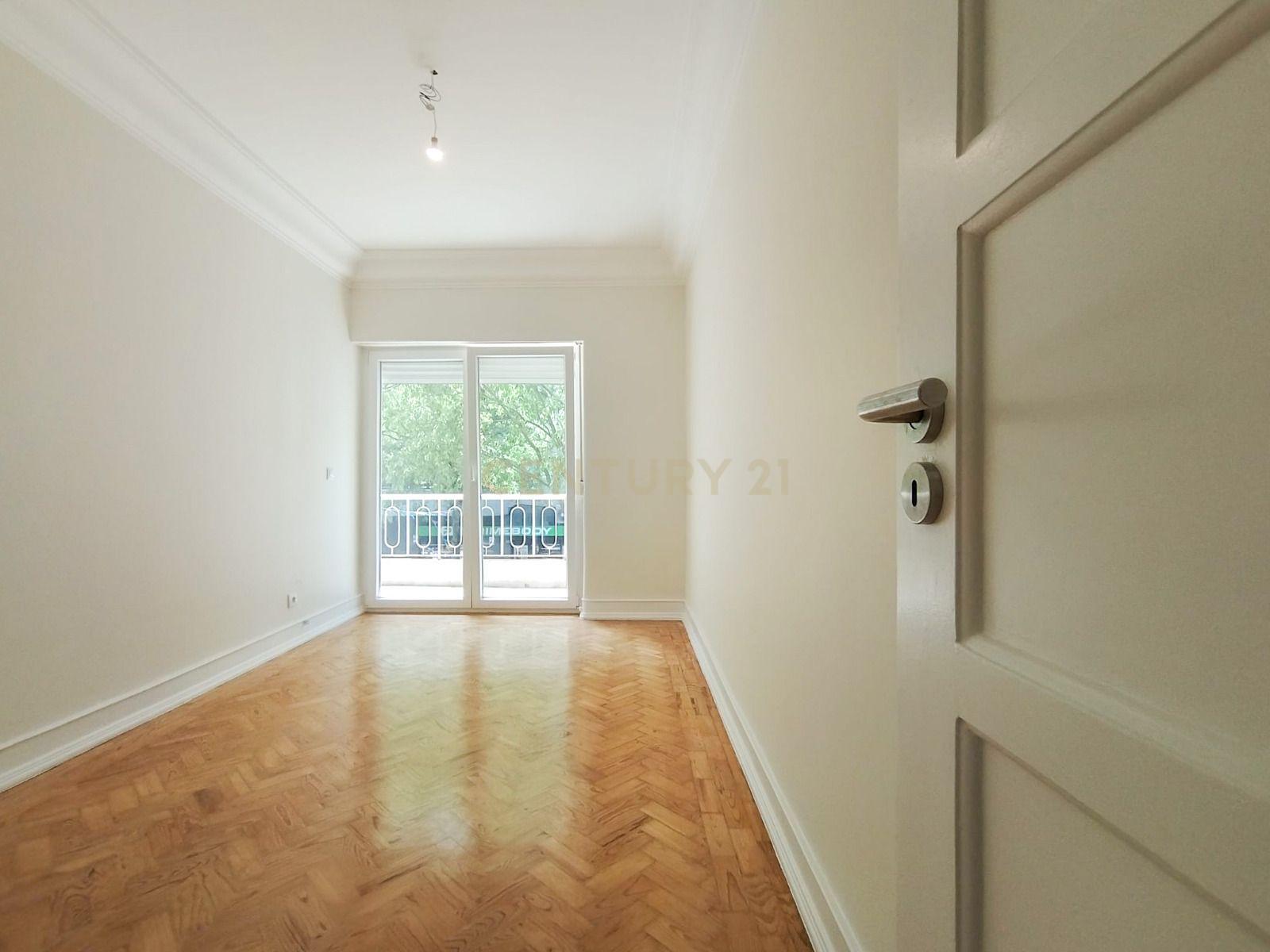 Fotografia 7 de Apartamento T4 na Rua Passos Manuel, Arroios, Lisboa