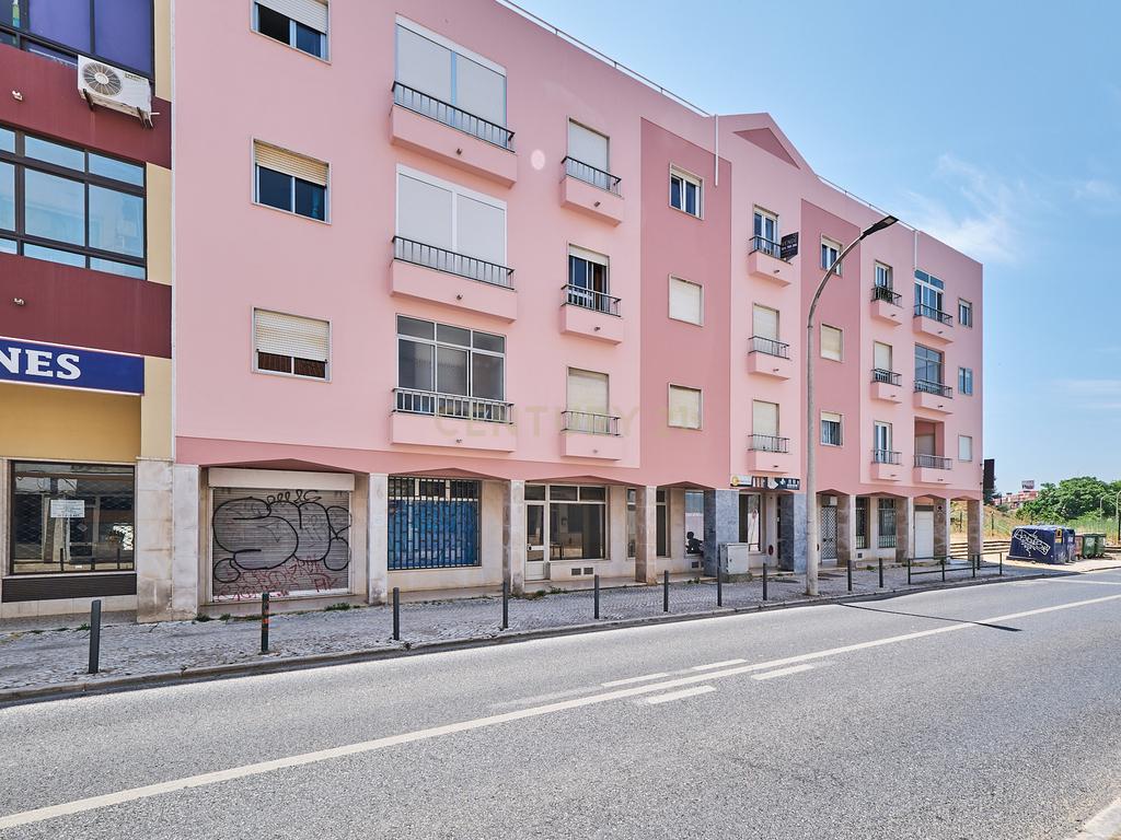 Confortável Apartamento T1 - Centro de Setúbal - Image 19
